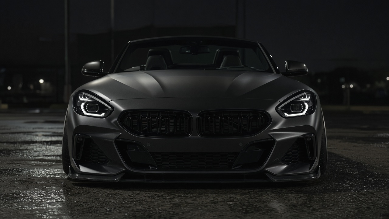 BMW Z4 (G29 2019-) ラグジュアリーは足元から【PCD 5×112】 正面