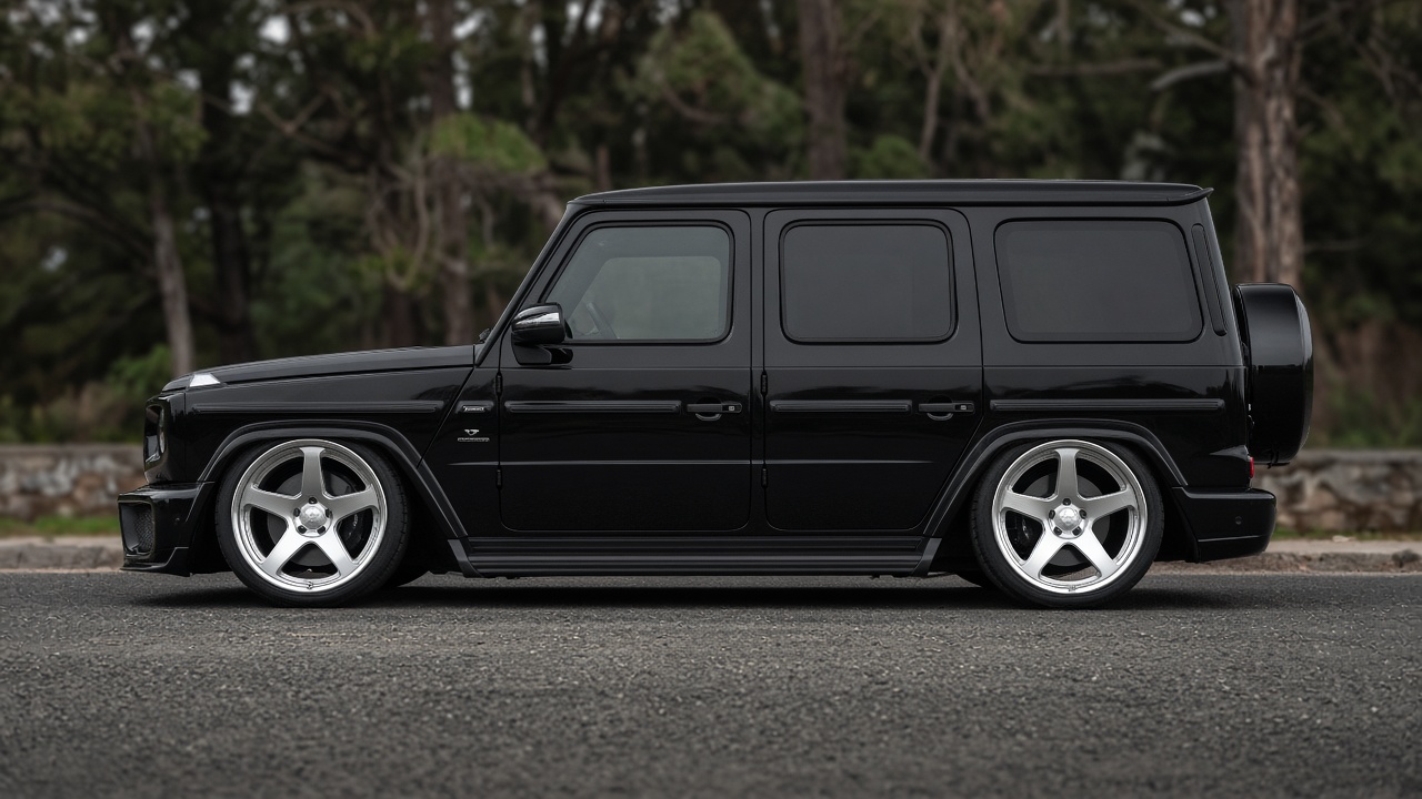 メルセデス・ベンツ Gクラス G63 AMG (W463後期/18-) タイヤ・ホイールサイズ一覧|PCD 5×130|純正〜インチアップ 真横