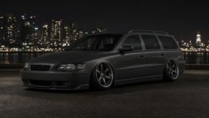 ボルボ V70(3代目) ホイール・タイヤサイズ表｜純正〜インチアップ〜ツライチ カスタム custom
